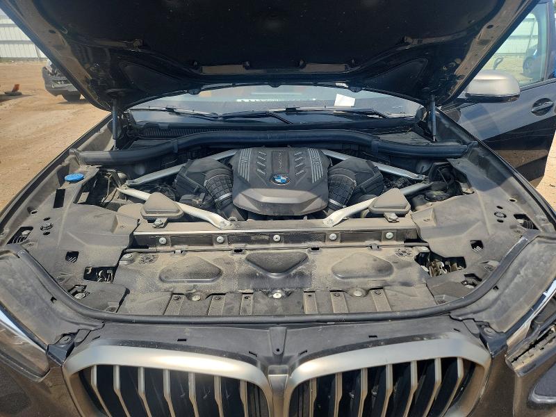 60308356 :رقم المزاد ، 5UXJU4C03N9K58008 vin ، 2022 Bmw X5 مزاد بيع