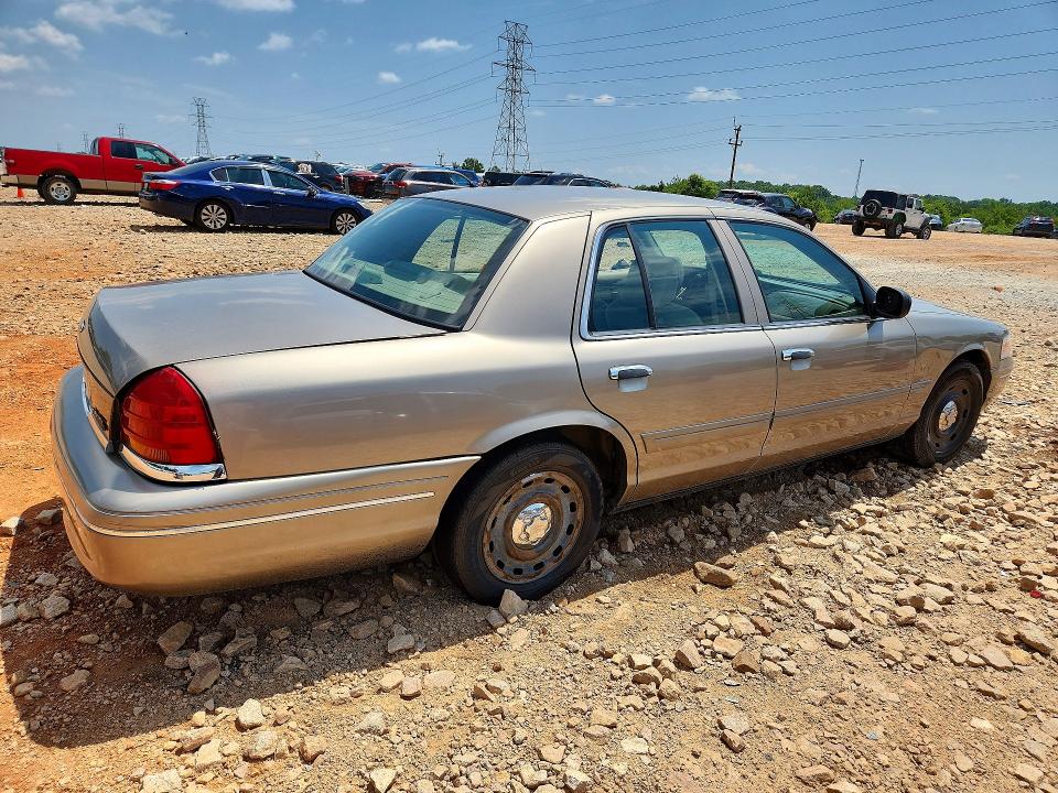 Auction sale of the 2003 Ford Crown Victoria, vin: 2FAFP73W43X197121, lot number: 59222306