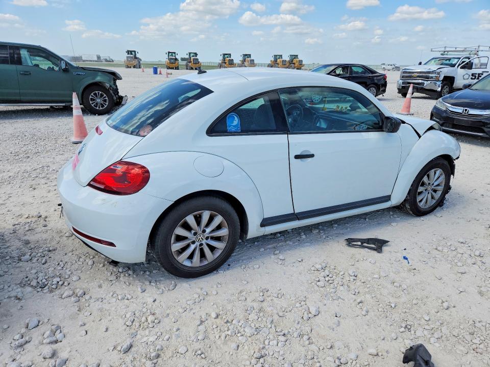 2017 Volkswagen Beetle მანქანა იყიდება აუქციონზე, vin: 3VWF17AT1HM618894, აუქციონის ნომერი: 59392496