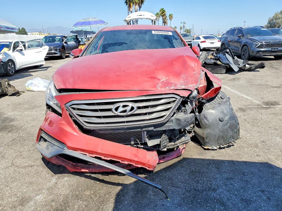 Продажа на аукционе авто 2017 Hyundai Sonata, vin: 5NPE34AB5HH574886, номер лота: 63046806