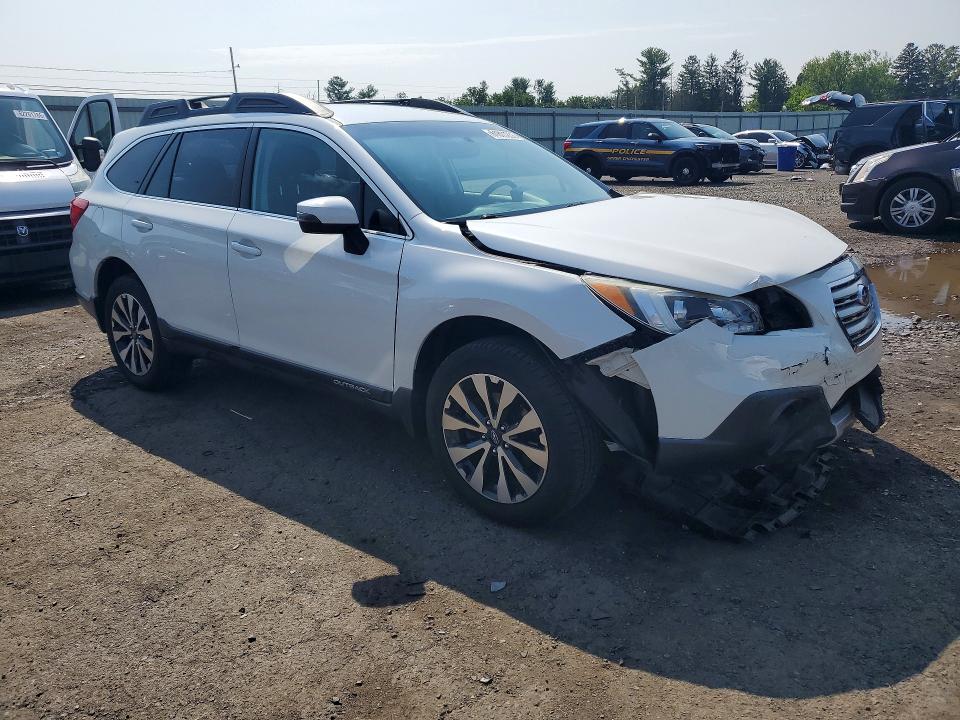 61811236 :رقم المزاد ، 4S4BSAJC6F3321089 vin ، 2015 Subaru Outback مزاد بيع