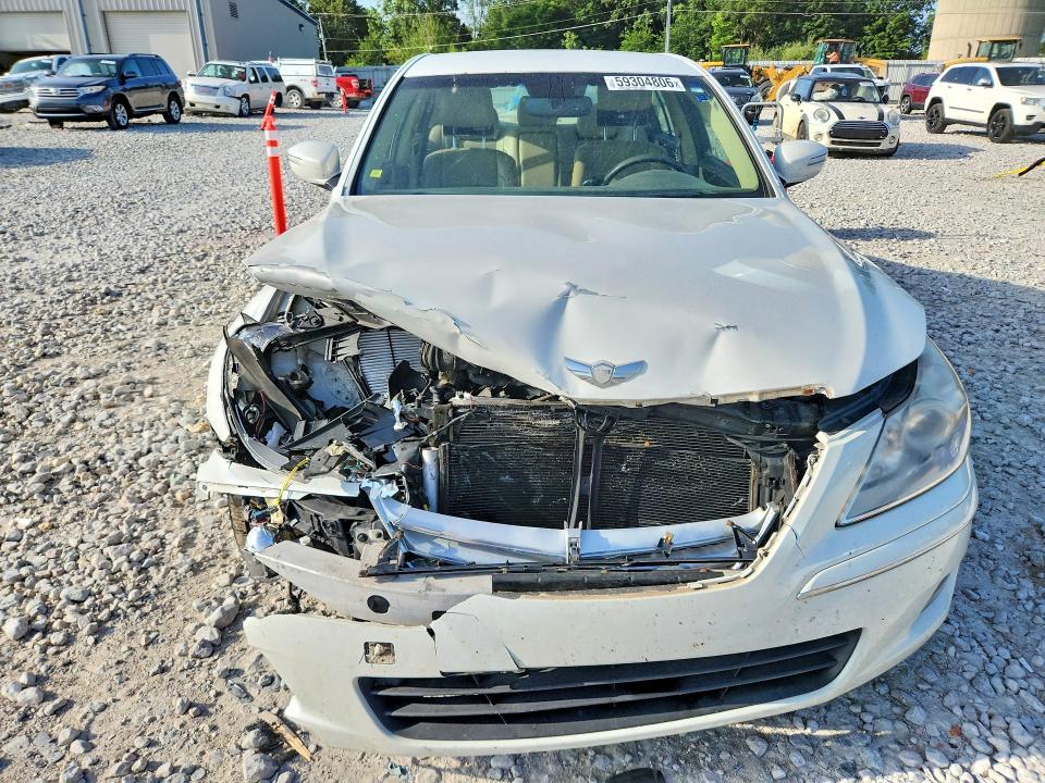 59304806 :رقم المزاد ، KMHGC4DE4BU141180 vin ، 2011 Hyundai Genesis مزاد بيع