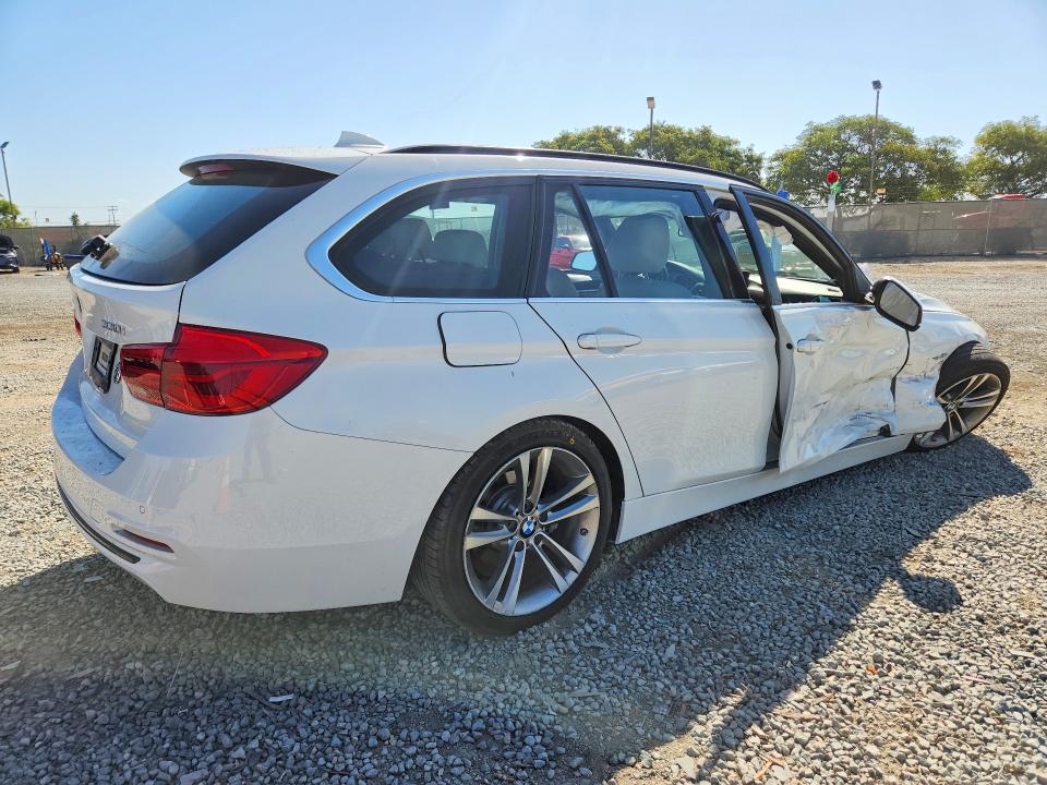 Продажа на аукционе авто 2017 Bmw 330, vin: WBA8K3C38HA022500, номер лота: 60717946