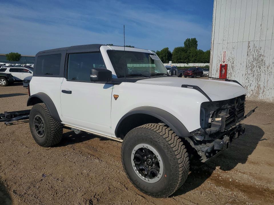 61943406 :رقم المزاد ، 1FMDE9AP5RLA44683 vin ، 2024 Ford Bronco مزاد بيع