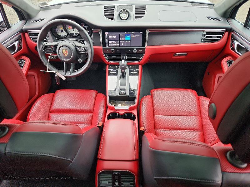 Auction sale of the 2025 Porsche Macan, vin: WP1AF2A50SLB51669, lot number: 61778536