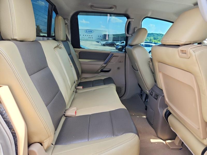 2014 Nissan Titan მანქანა იყიდება აუქციონზე, vin: 1N6BA0EC1EN507442, აუქციონის ნომერი: 61049466