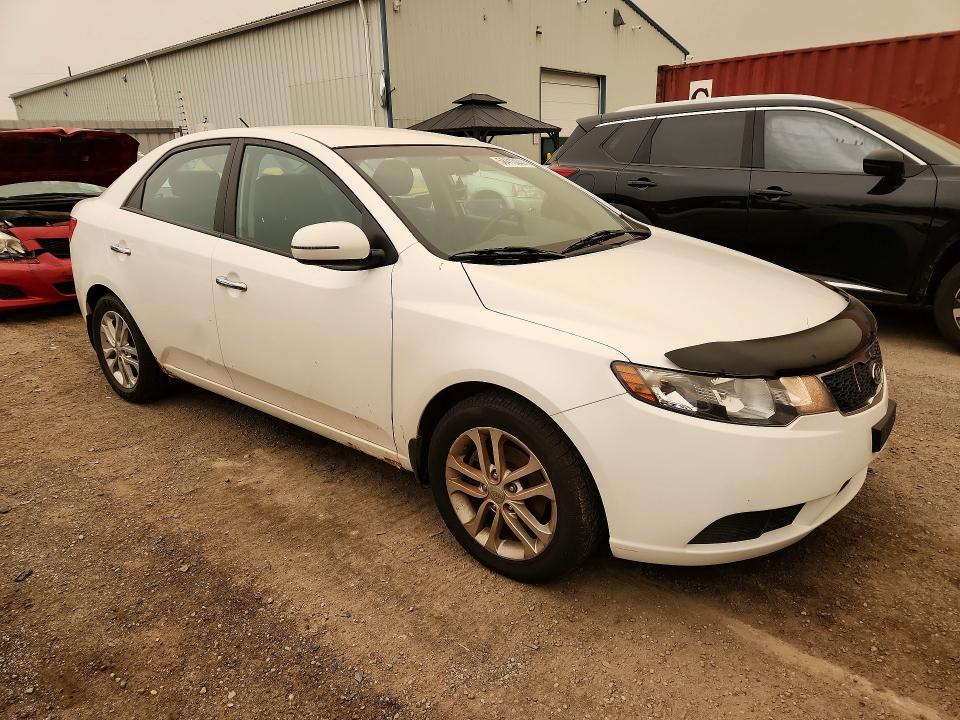2011 Kia Forte მანქანა იყიდება აუქციონზე, vin: KNAFU4A23B5320776, აუქციონის ნომერი: 58413446