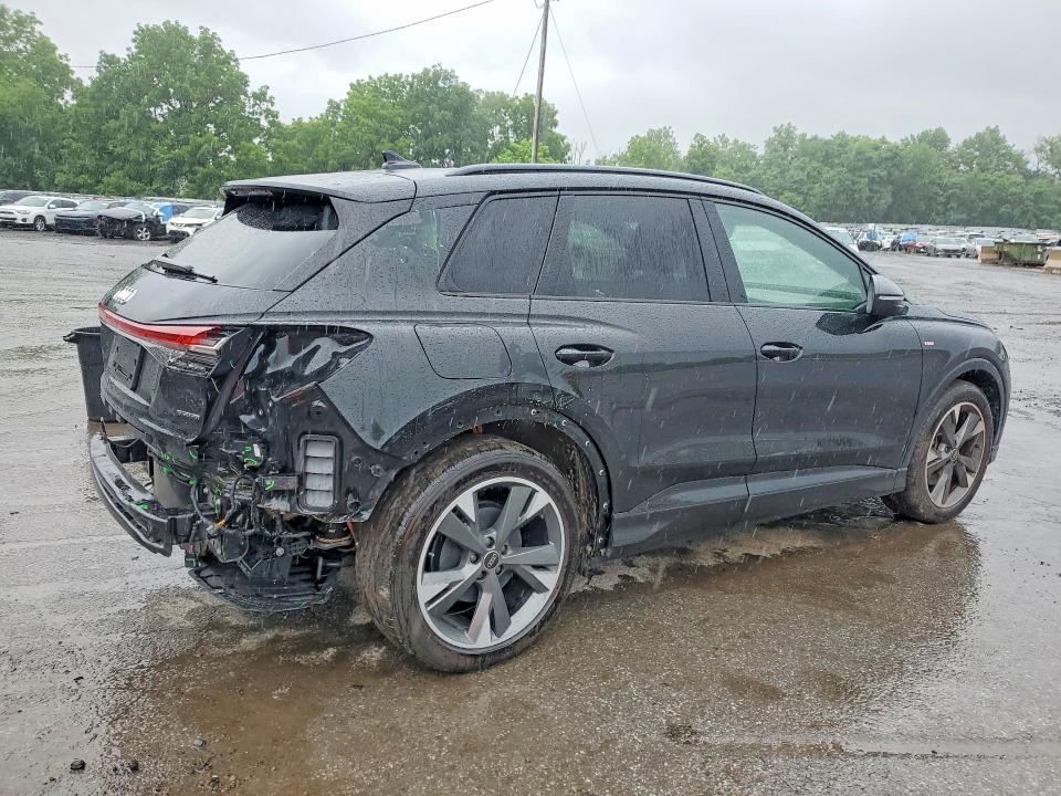 Продаж на аукціоні авто 2024 Audi Q4 E-tron, vin: WA1LUBFZ8RP077541, номер лоту: 58691646