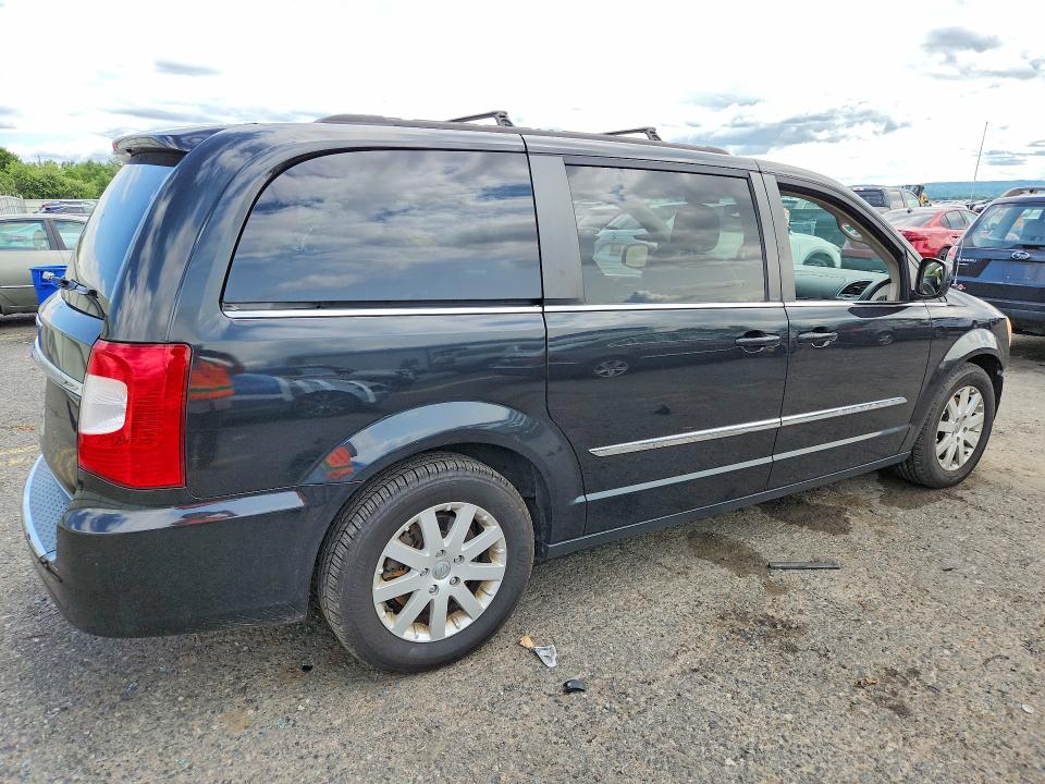 2014 Chrysler Town & Country მანქანა იყიდება აუქციონზე, vin: 2C4RC1BG1ER348062, აუქციონის ნომერი: 63125076
