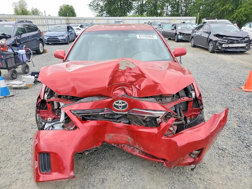 61155966 :رقم المزاد ، 4T1BB3EK4AU116869 vin ، 2010 Toyota Camry مزاد بيع