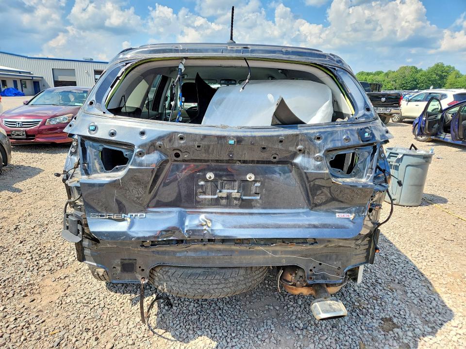 60209296 :رقم المزاد ، 5XYPGDA35LG678851 vin ، 2020 Kia Sorento مزاد بيع