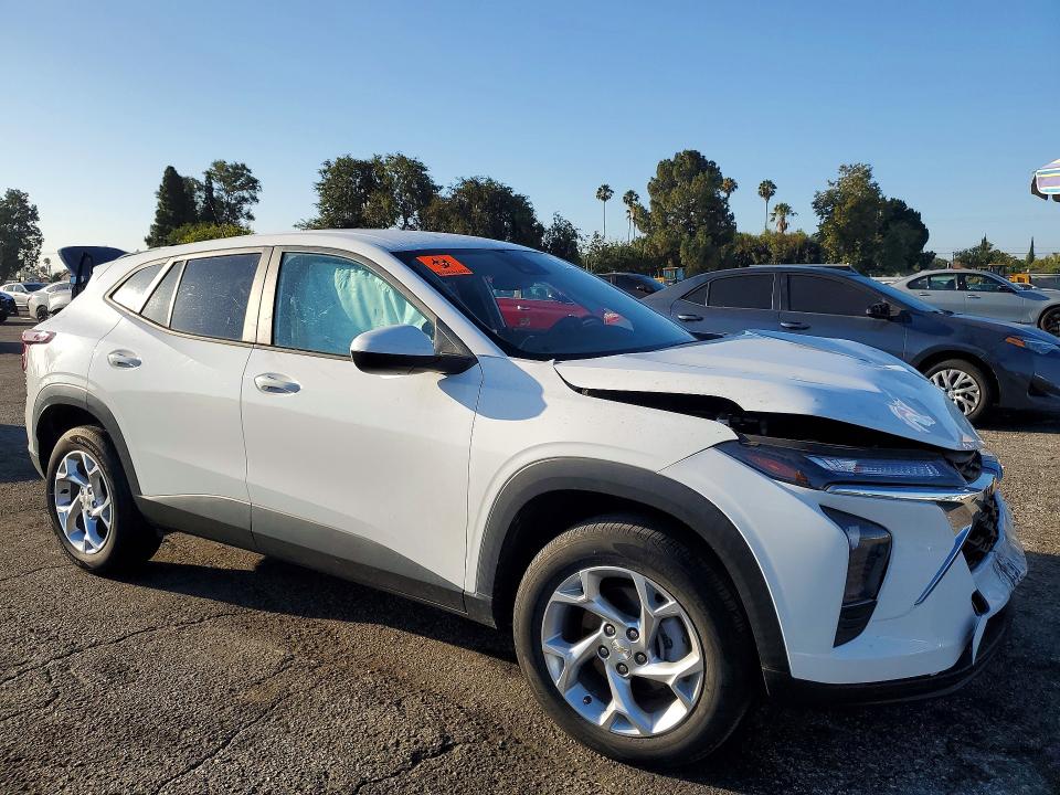Продажа на аукционе авто 2024 Chevrolet Trax, vin: KL77LFE2XRC021384, номер лота: 60639786