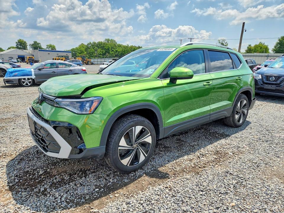 63298966 :رقم المزاد ، 3VVVC7B26SM036460 vin ، 2025 Volkswagen Taos مزاد بيع