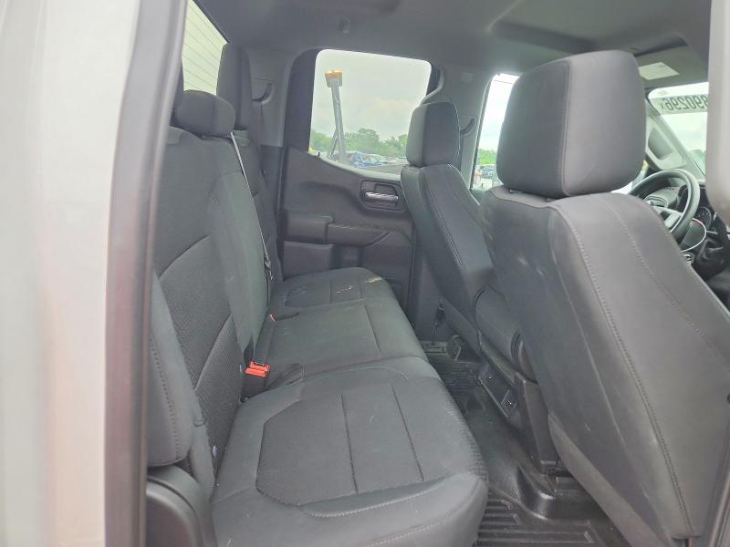 59890296 :رقم المزاد ، 1GCRYAEF3MZ256587 vin ، 2021 Chevrolet Silverado مزاد بيع