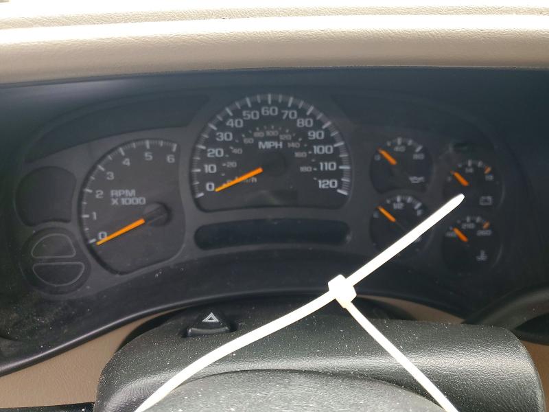 2004 Chevrolet Suburban მანქანა იყიდება აუქციონზე, vin: 3GNEC16Z84G259918, აუქციონის ნომერი: 62462966