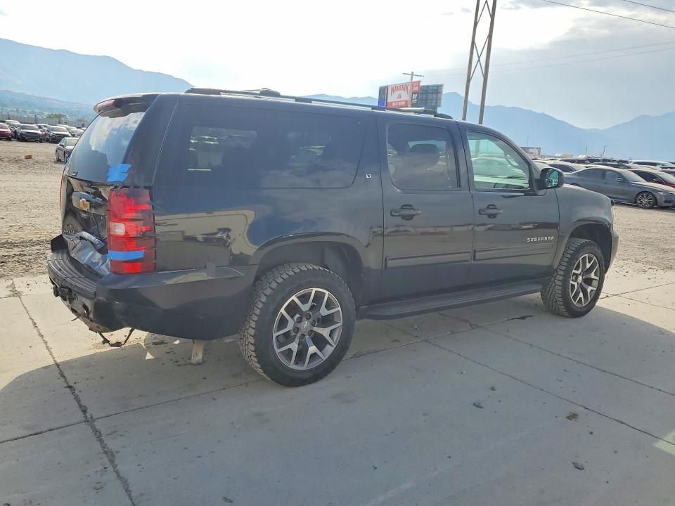 63030456 :رقم المزاد ، 1GNSKJE72CR183486 vin ، 2012 Chevrolet Suburban مزاد بيع