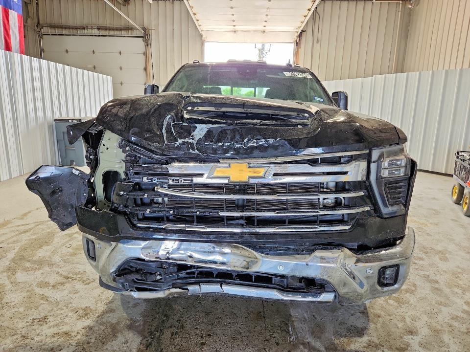 59102046 :رقم المزاد ، 2GC4KPEY0S1186584 vin ، 2025 Chevrolet Silverado مزاد بيع