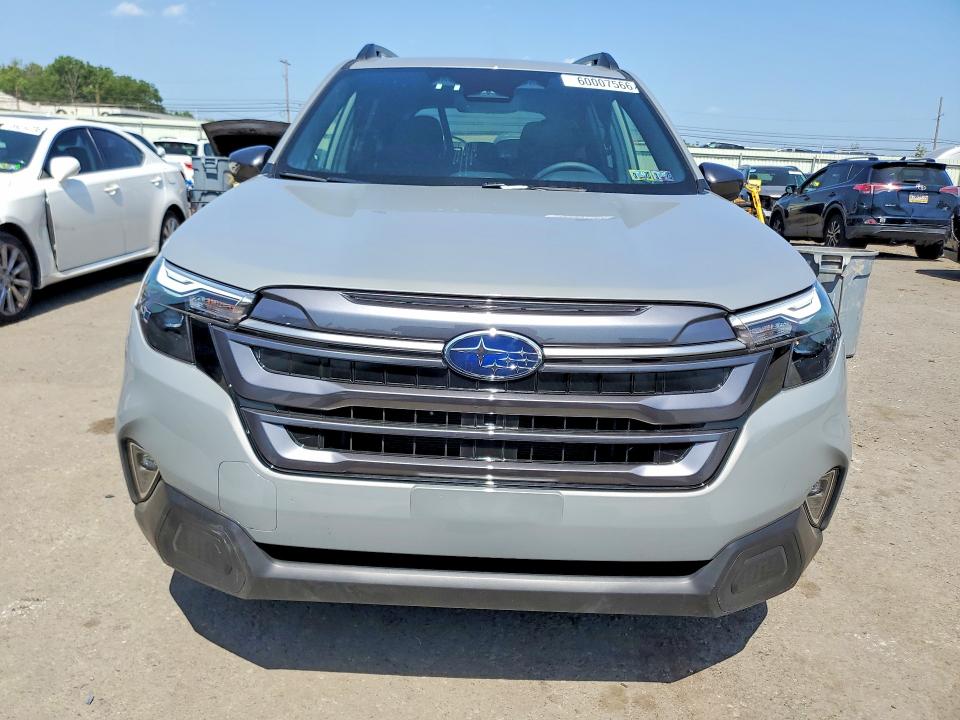 60007566 :رقم المزاد ، JF2SLDDC5SH548478 vin ، 2025 Subaru Forester مزاد بيع