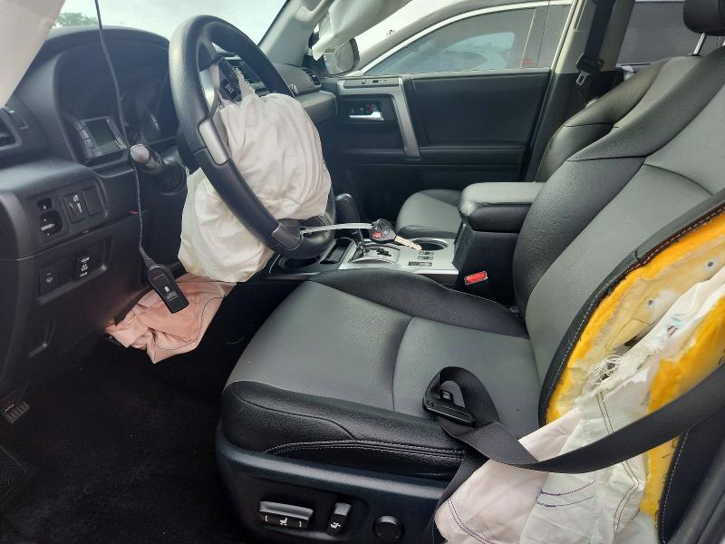 Продаж на аукціоні авто 2018 Toyota 4runner, vin: JTEBU5JR4J5588282, номер лоту: 62528266