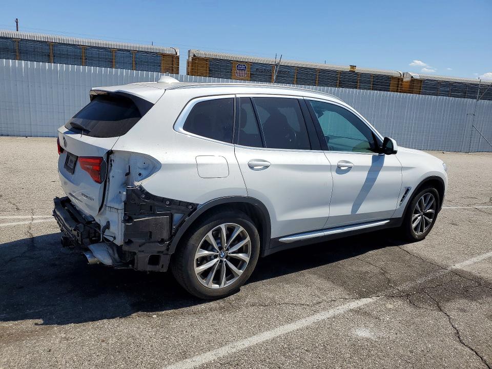60964456 :رقم المزاد ، 5UXTR7C57KLE98476 vin ، 2019 Bmw X3 مزاد بيع