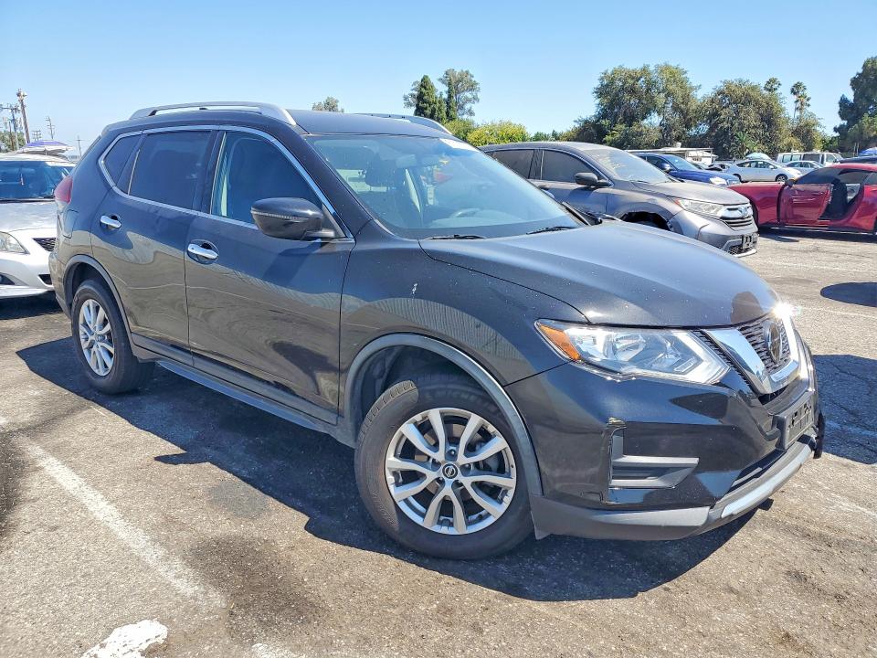 Продажа на аукционе авто 2018 Nissan Rogue, vin: KNMAT2MT4JP501686, номер лота: 61722236