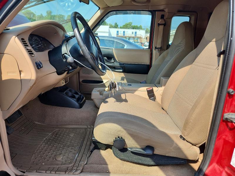 61568946 :رقم المزاد ، 1FTZR45U82TA12821 vin ، 2002 Ford Ranger مزاد بيع
