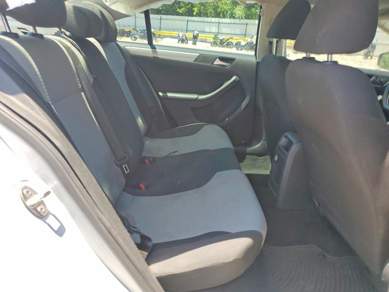 61032166 :رقم المزاد ، 3VW2B7AJ9HM350896 vin ، 2017 Volkswagen Jetta مزاد بيع