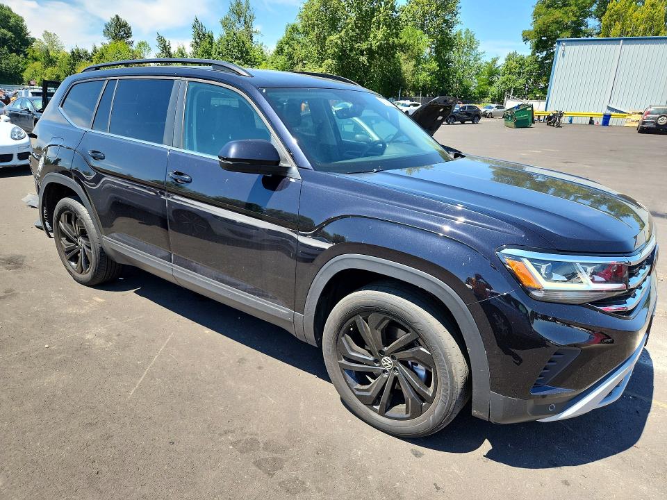 Продажа на аукционе авто 2022 Volkswagen Atlas, vin: 1V2KR2CA5NC553715, номер лота: 60148426