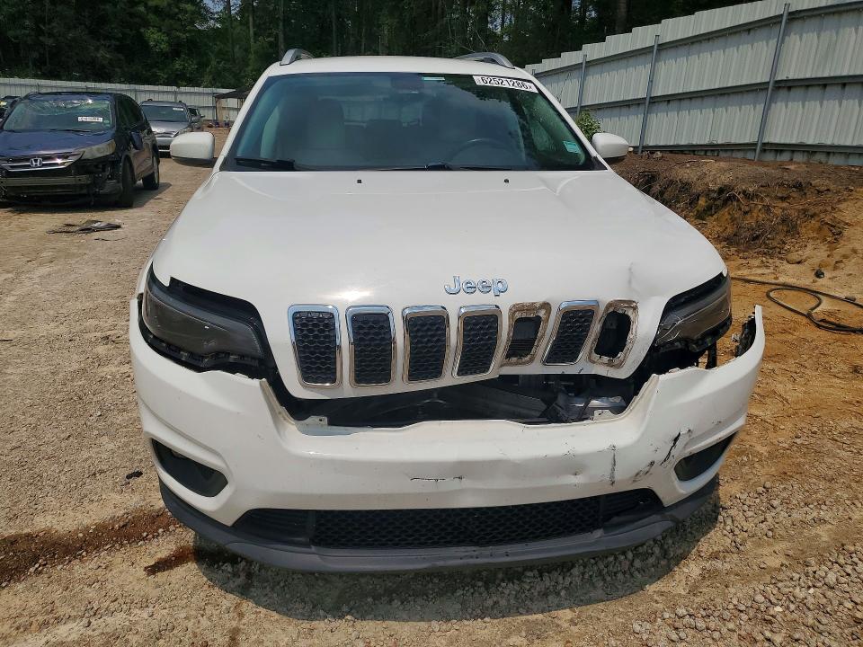 62521286 :رقم المزاد ، 1C4PJLLB5LD581163 vin ، 2020 Jeep Cherokee مزاد بيع