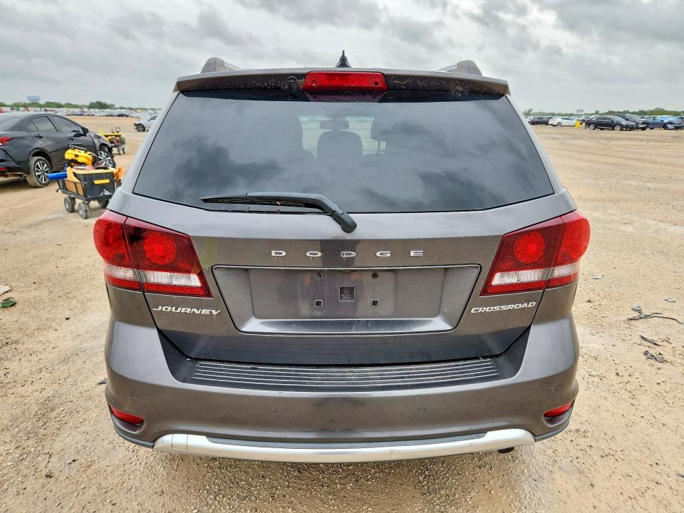 61680916 :رقم المزاد ، 3C4PDCGB8GT143979 vin ، 2016 Dodge Journey مزاد بيع
