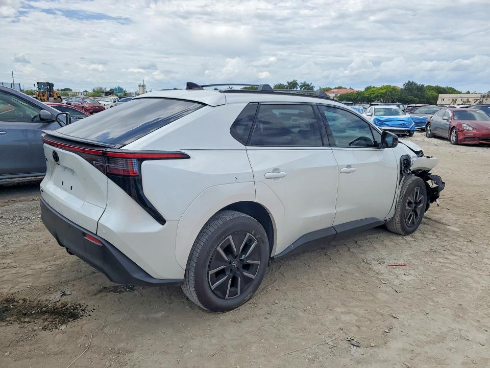 Auction sale of the 2026 Toyota Bz, vin: JTMBFAEBXTJ015711, lot number: 63554296