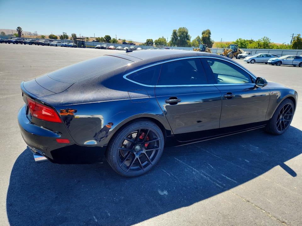 Продажа на аукционе авто 2013 Audi A7, vin: WAUYGAFC6DN131347, номер лота: 62826286