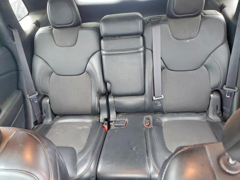 59621806 :رقم المزاد ، 1C4PJMLB9JD607556 vin ، 2018 Jeep Cherokee مزاد بيع
