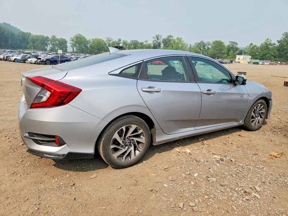 Aukcja sprzedaży 2018 Honda Civic, vin: 19XFC2F77JE206376, numer aukcji: 61694626