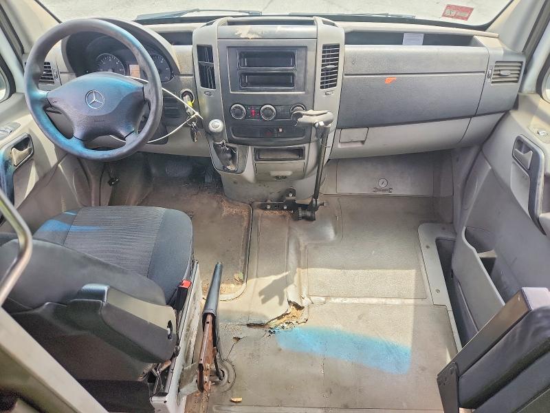 60435436 :رقم المزاد ، WD3PE8DE9E5901683 vin ، 2014 Mercedes-benz Sprinter مزاد بيع