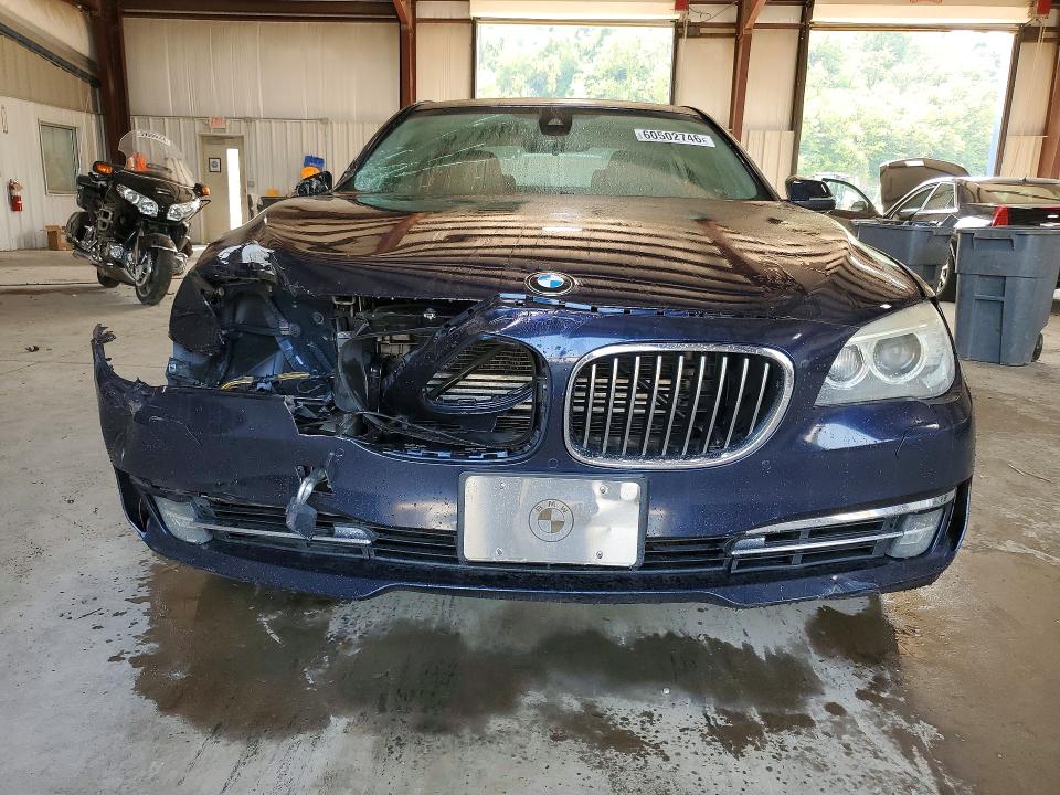 60502746 :رقم المزاد ، WBAYF8C56DDE59328 vin ، 2013 Bmw 750 مزاد بيع
