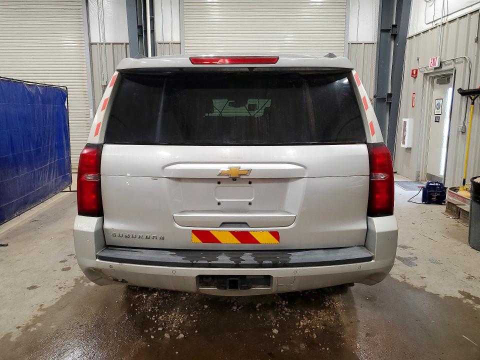 2020 Chevrolet Suburban მანქანა იყიდება აუქციონზე, vin: 1GNSKHKC2LR284425, აუქციონის ნომერი: 61960126