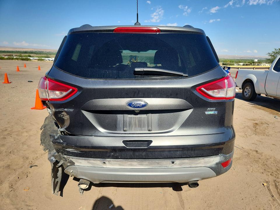 60602466 :رقم المزاد ، 1FMCU9G96GUB98611 vin ، 2016 Ford Escape مزاد بيع