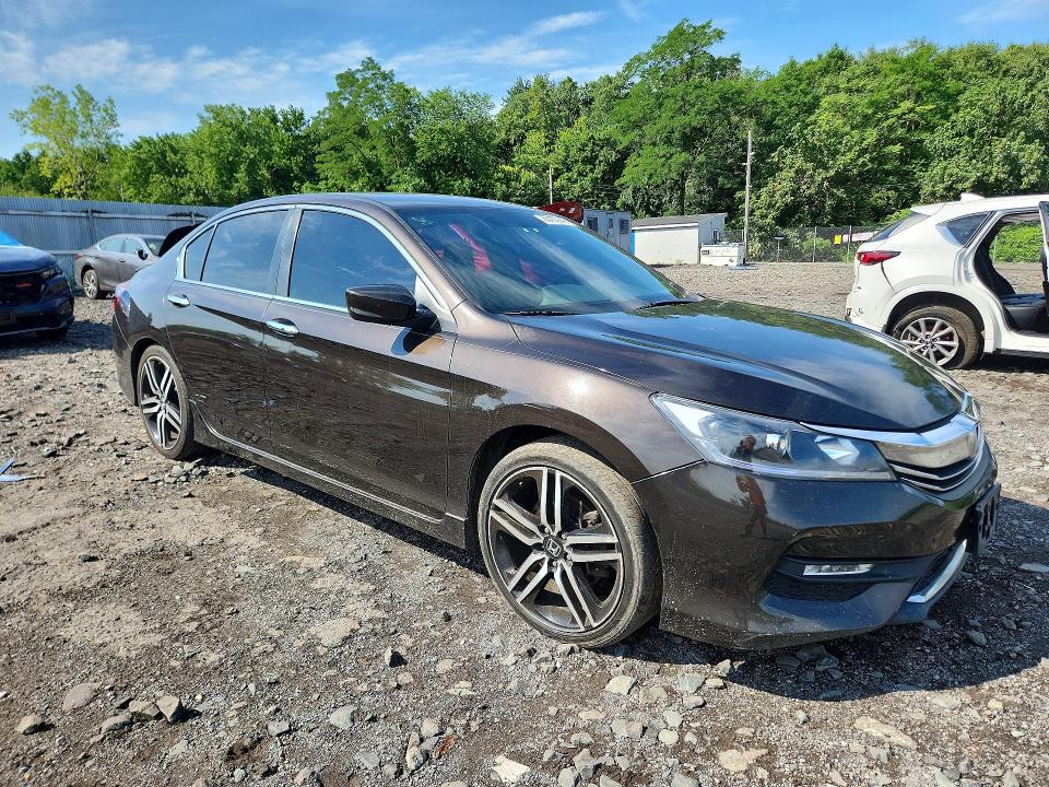 Продаж на аукціоні авто 2017 Honda Accord, vin: 1HGCR2F14HA216049, номер лоту: 60153246