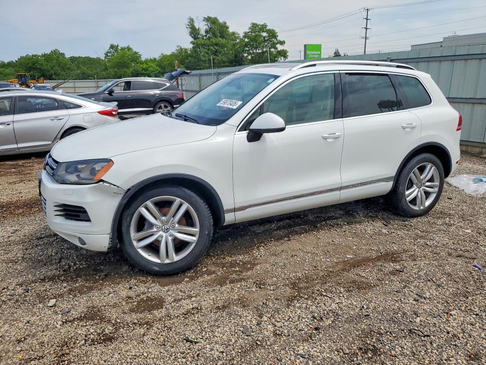 59870406 :رقم المزاد ، WVGEF9BP4DD002167 vin ، 2013 Volkswagen Touareg مزاد بيع