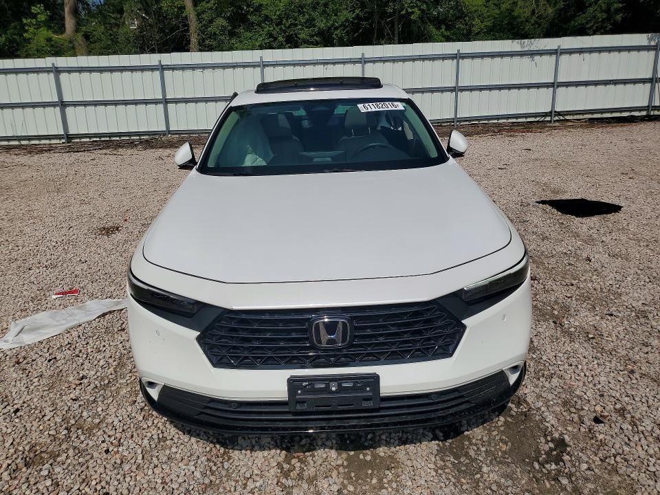 Продажа на аукционе авто 2024 Honda Accord, vin: 1HGCY2F64RA016207, номер лота: 61182016