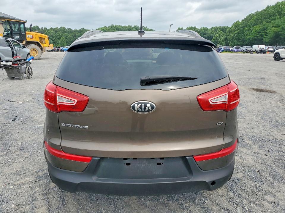 61693116 :رقم المزاد ، KNDPC3A28D7523724 vin ، 2013 Kia Sportage مزاد بيع