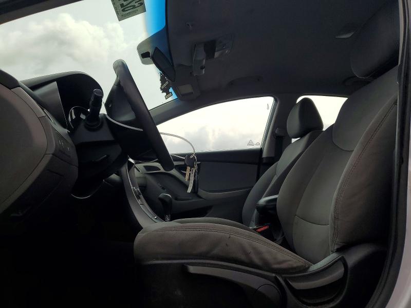 62409166 :رقم المزاد ، 5NPDH4AE8CH069988 vin ، 2012 Hyundai Elantra مزاد بيع