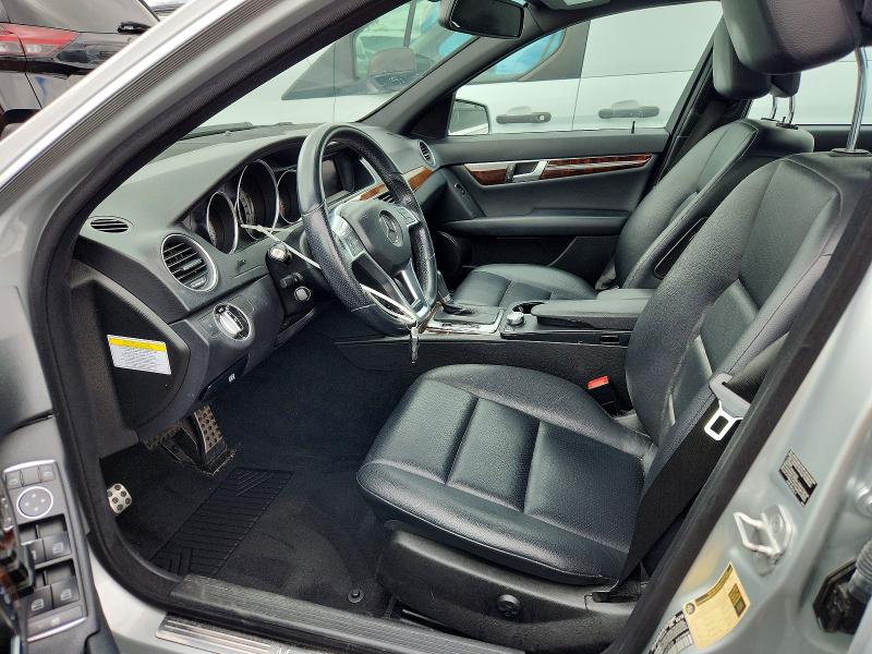 Продажа на аукционе авто 2013 Mercedes-benz C, vin: WDDGF8AB7DA843808, номер лота: 62790806