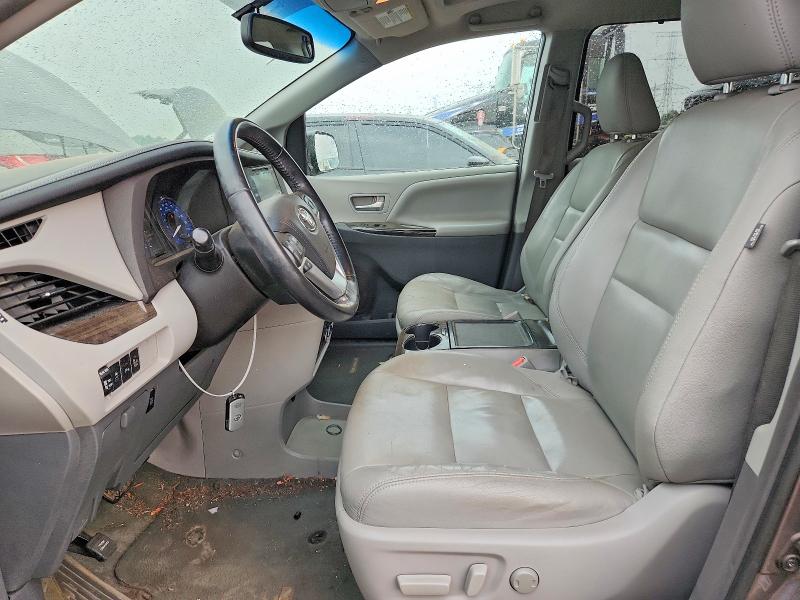 2015 Toyota Sienna მანქანა იყიდება აუქციონზე, vin: 5TDDK3DC5FS118133, აუქციონის ნომერი: 61328536