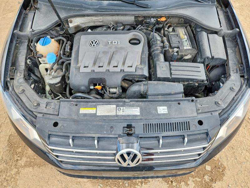 61959666 :رقم المزاد ، 1VWCN7A38EC074043 vin ، 2014 Volkswagen Passat مزاد بيع