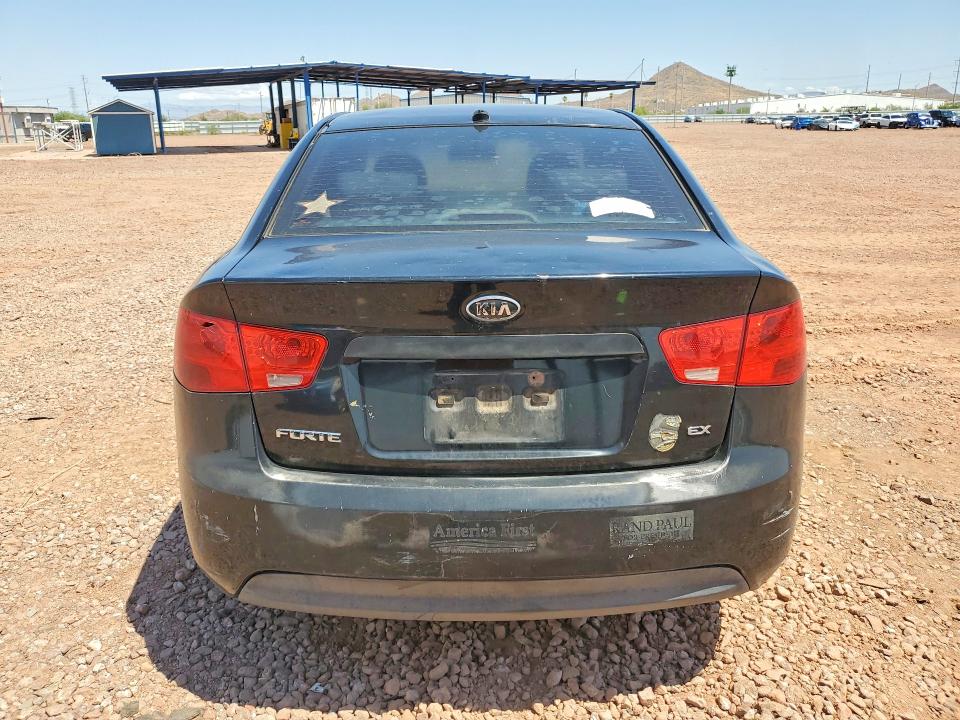 2010 Kia Forte მანქანა იყიდება აუქციონზე, vin: KNAFU4A28A5129871, აუქციონის ნომერი: 61221896