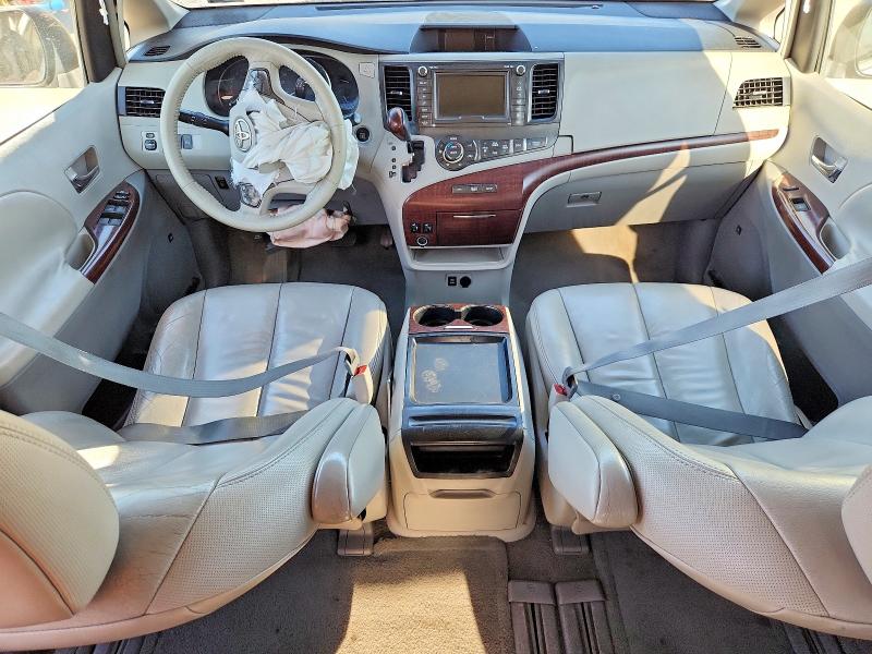 Продажа на аукционе авто 2011 Toyota Sienna, vin: 5TDYK3DC4BS062939, номер лота: 62302926
