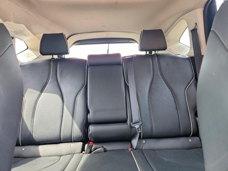 60740686 :رقم المزاد ، 5J8TC2H74ML002423 vin ، 2021 Acura Rdx مزاد بيع