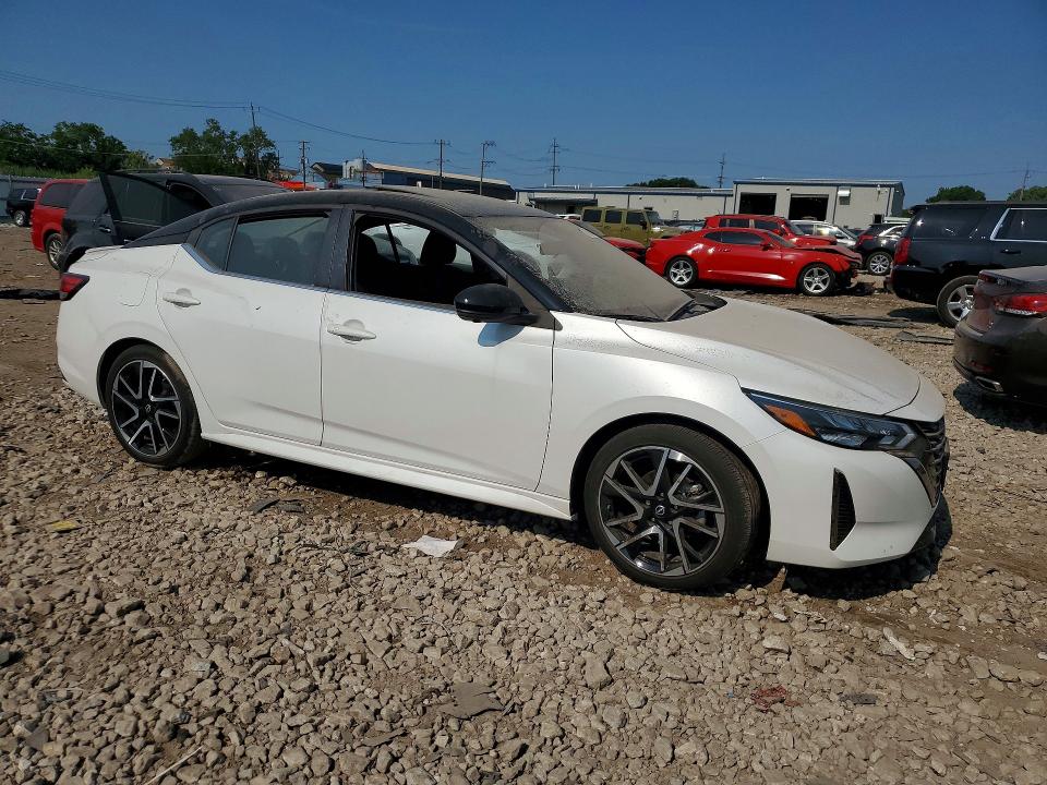 61138626 :رقم المزاد ، 3N1AB8DV3SY328544 vin ، 2025 Nissan Sentra مزاد بيع